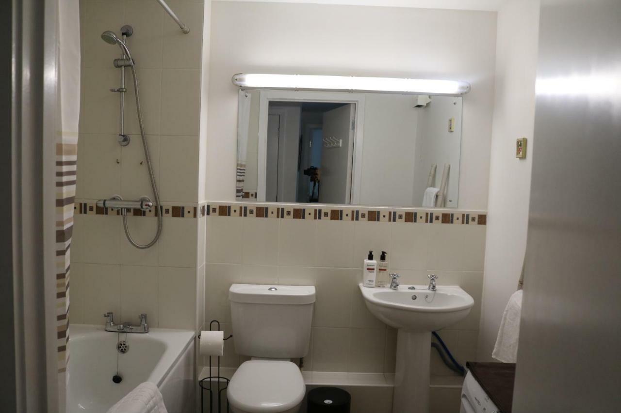 City Apartment Winchester Buitenkant foto